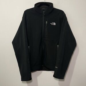 The North Face Men's Black soft shell Thermal Apex Fall outdoor Jacket in size M